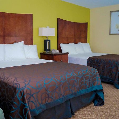 Sullivan Trail Inn & Suites Pocono Lake Exteriér fotografie